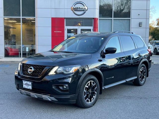 2020 nissan pathfinder sv