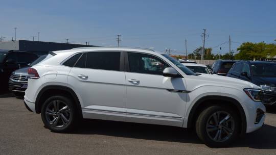 2024 Volkswagen Atlas Cross Sport