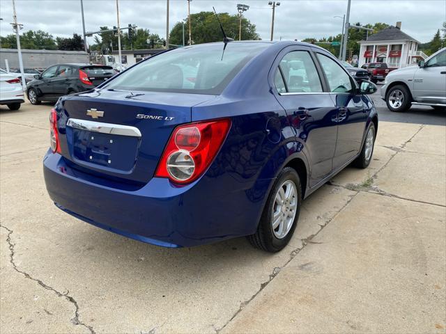 2014 chevrolet sonic lt
