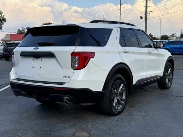 2021 ford explorer xlt
