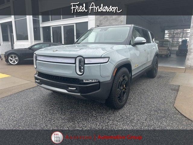 2023 rivian r1s launch edition