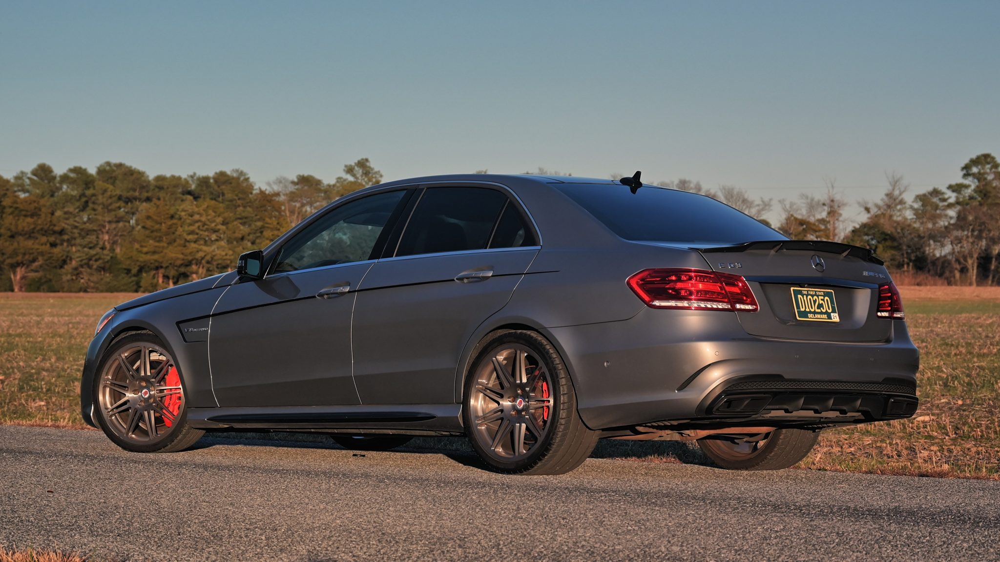 2014 mercedes-benz e63 s amg sedan