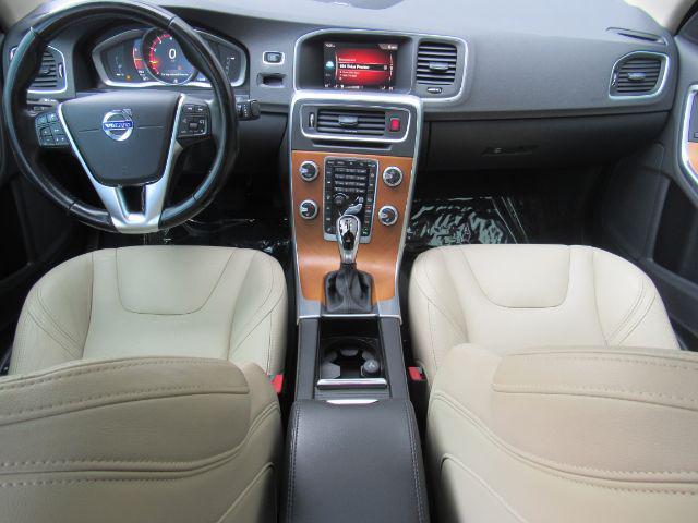 2018 volvo s60 inscription t5 platinum