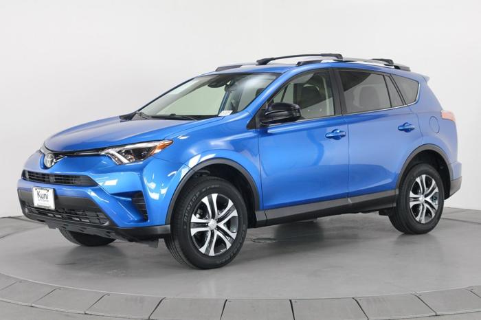 used 2017 toyota rav4 awd le beaverton, or 97005 for sale in beaverton, oregon