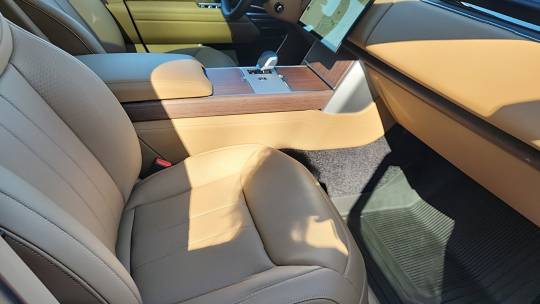 2025 Land Rover Range Rover