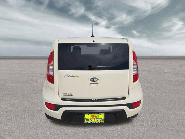 2013 kia soul +