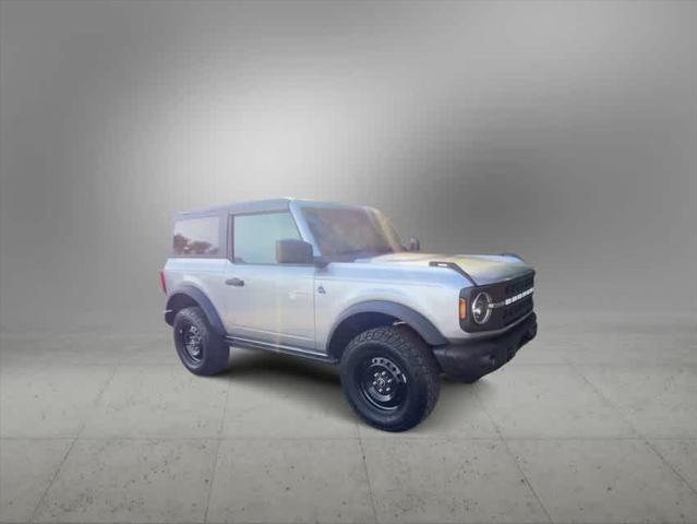 2022 ford bronco black diamond