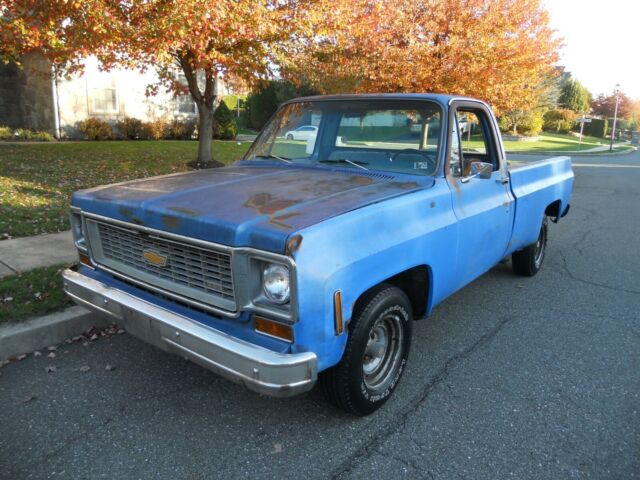 1974 chevy c-10 cheyenne super pickup truck