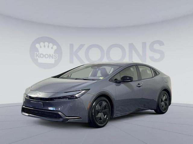 2023 toyota prius le