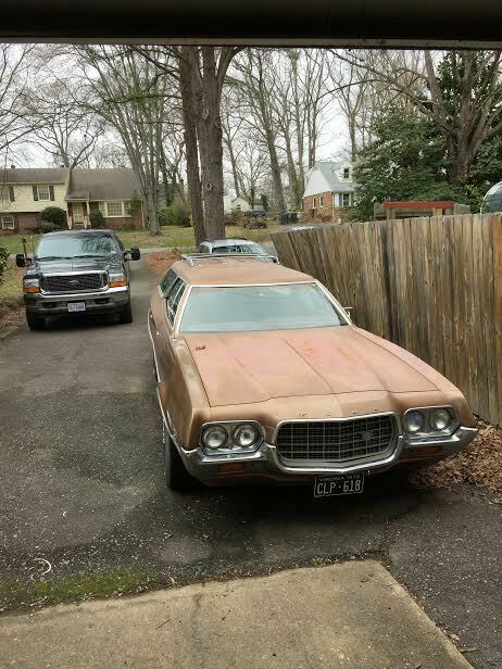 1972 ford gran torino station wagon 99% rust free (before pic & after)