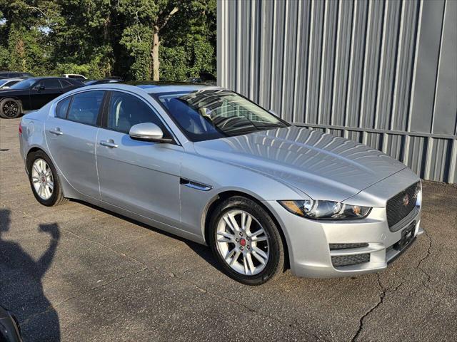 2017 jaguar xe 25t premium 4dr sedan