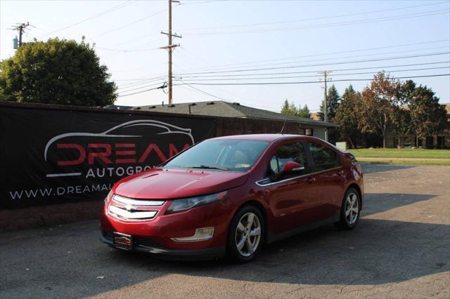 2013 chevrolet volt base