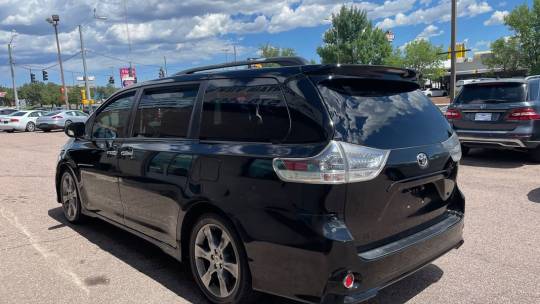 2014 Toyota Sienna