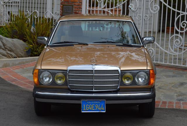 1983 mercedes 300cd turbo diesel coupe only 162k mls. w. leather + all records