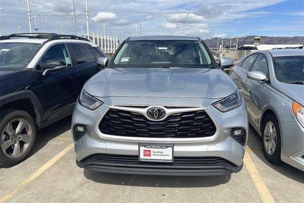 2021 toyota highlander in dulles, virginia