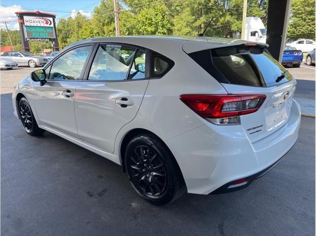 2022 subaru impreza base