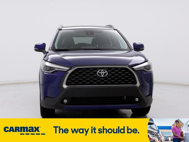 2022 toyota corolla cross xle