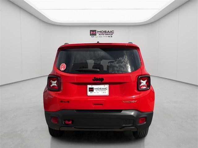 2023 jeep renegade trailhawk