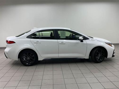2024 toyota corolla hybrid