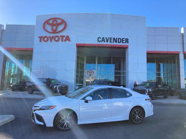 2024 toyota camry se