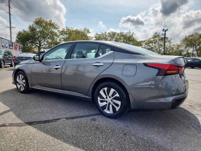 2022 nissan altima s fwd