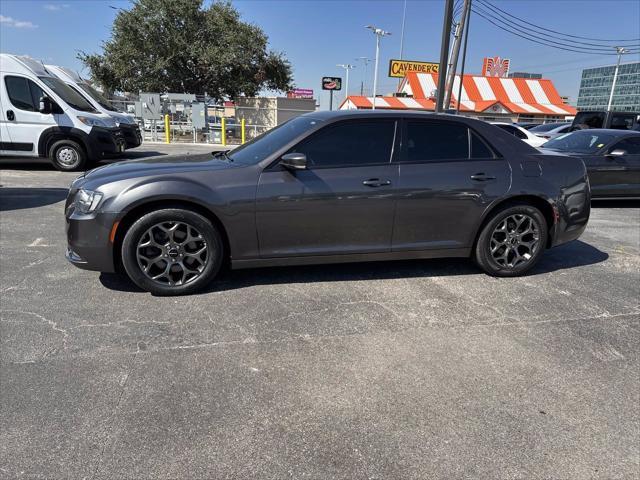 2015 chrysler 300 s