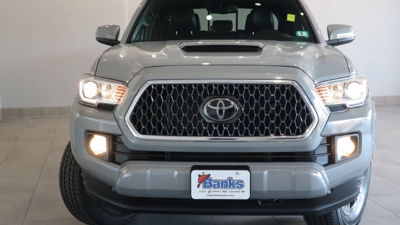 2018 toyota tacoma