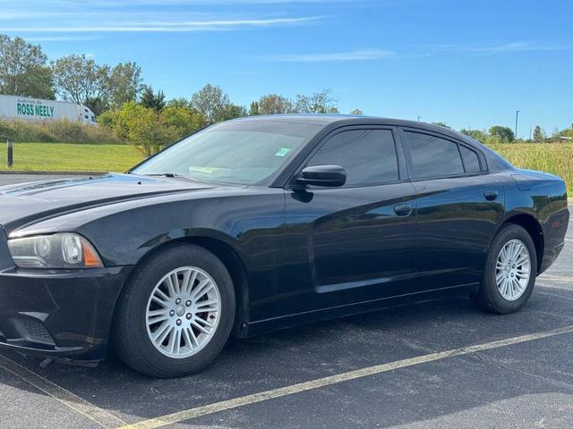 2013 dodge charger se