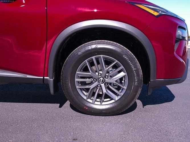 new 2025 nissan rogue s