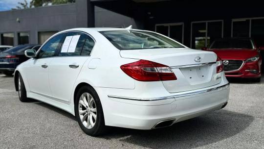 2013 Hyundai Genesis