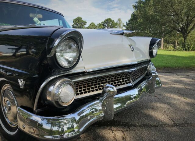 1955 ford fairlane victoria 2dr v8 272cid/225hp hardtop factory a/c