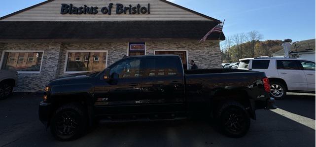 2017 chevrolet silverado 2500 lt
