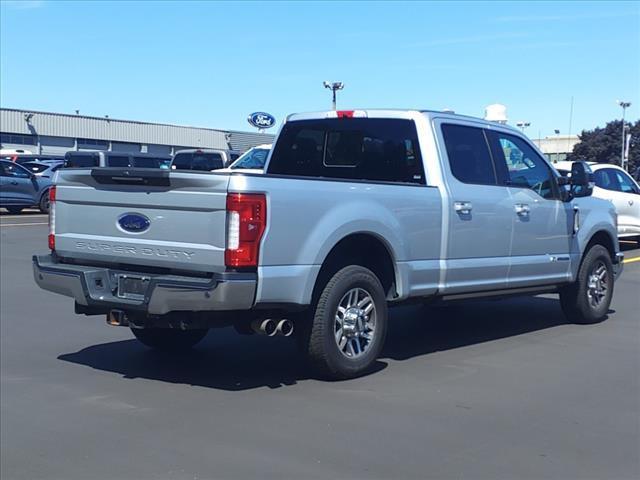 2017 ford f-250 lariat