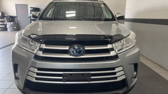 2019 toyota highlander hybrid xle