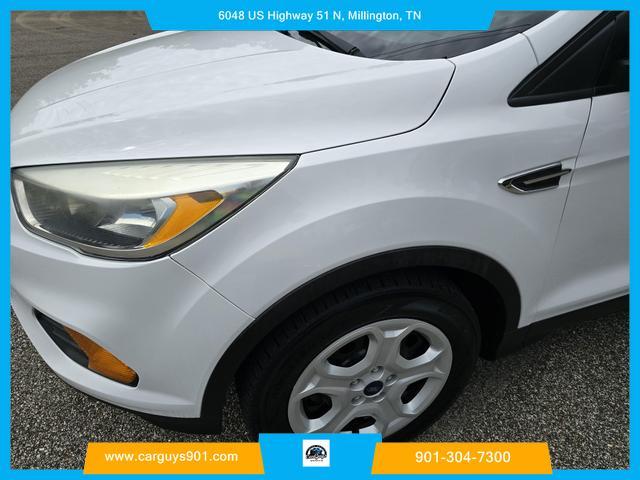 2017 ford escape s