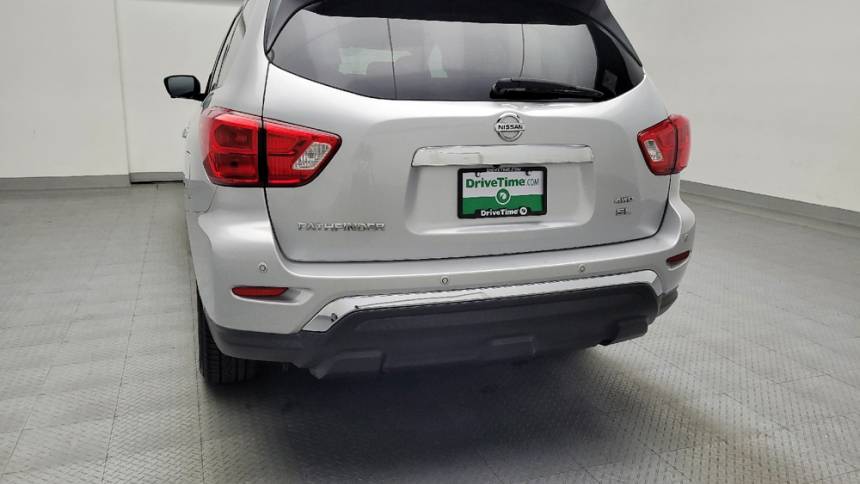 2019 nissan pathfinder sl