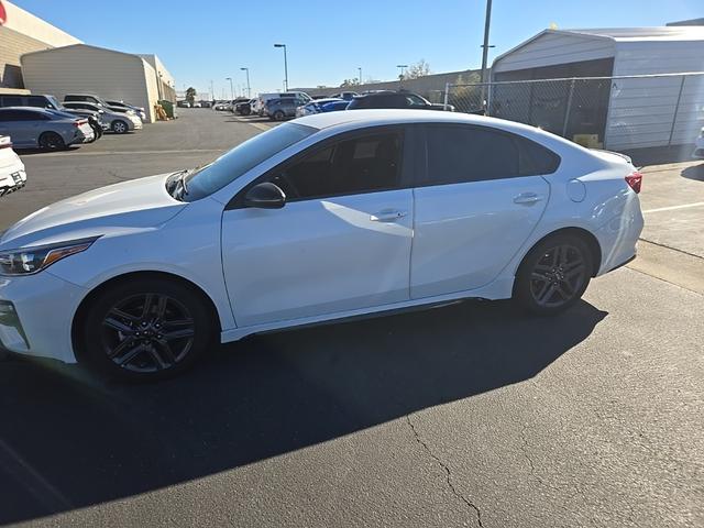 2021 kia forte gt-line