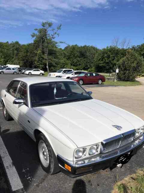 1989 jaguar xj6 sedan white rwd automatic