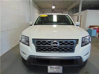 2023 Nissan Navara (Frontier) s