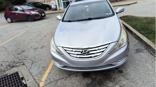 2011 hyundai sonata limited