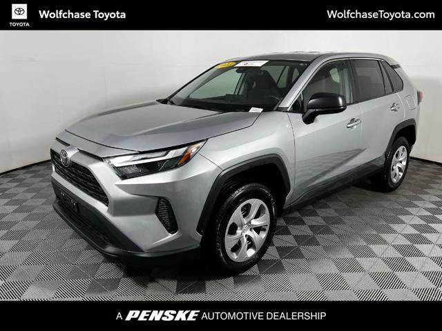 2023 toyota rav4 le