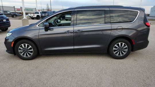 2021 chrysler pacifica touring l