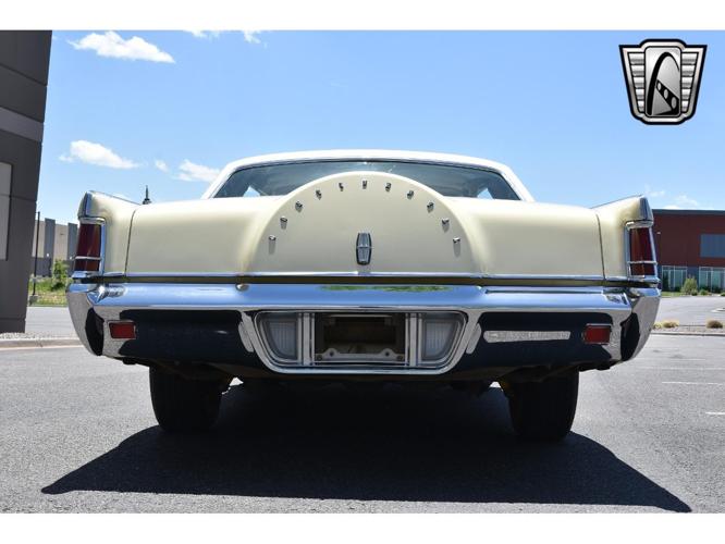 1970 lincoln continental in o'fallon, illinois