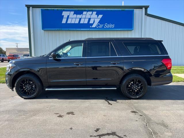 2023 ford expedition xlt max