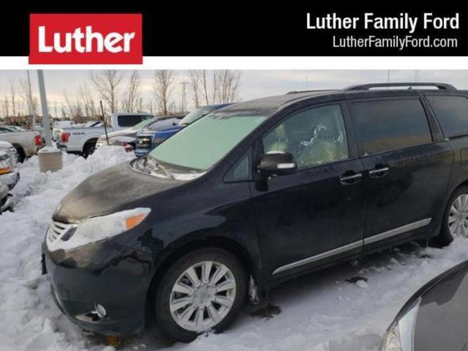 2013 toyota sienna xle 7-passenger awd xle 7-passenger 4dr mini-van for sale in fargo, north dakota