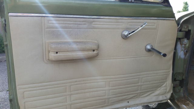 1973 jeep wagoneer base 5.9l