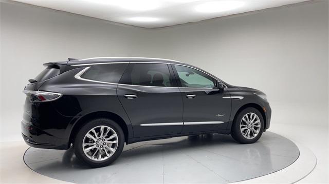 2024 buick enclave avenir awd