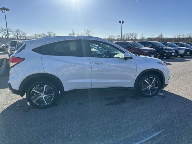 2022 honda hr-v t mulliner