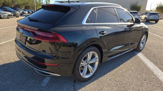 2023 Audi Q8