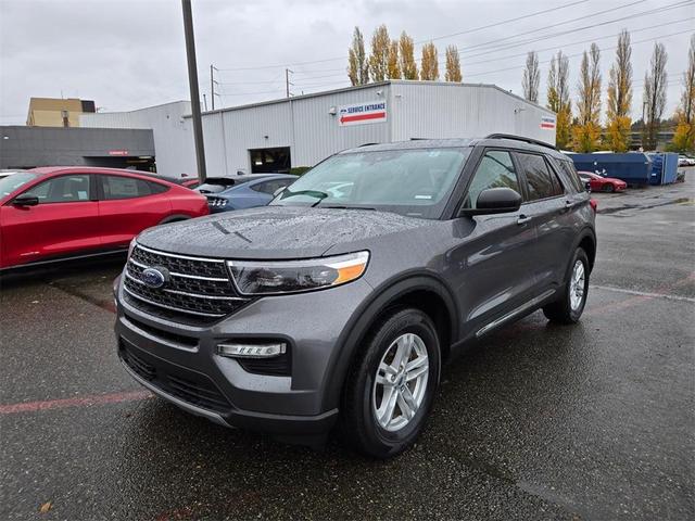 2021 ford explorer xlt